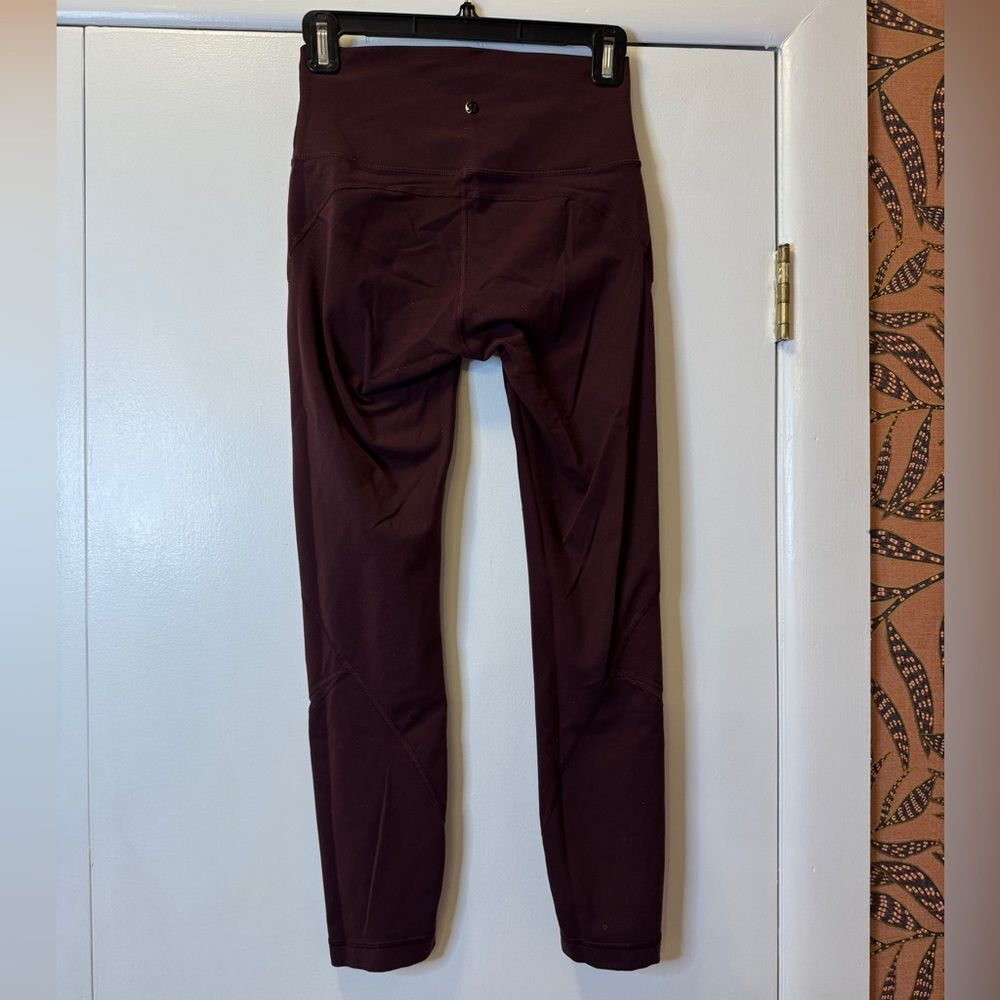 LULULEMON High Times Mesh Capri Leggings Burgundy Women’s Size 6 - Picture 5 of 7